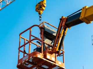 吊篮安装需要向哪个部门进行备案？