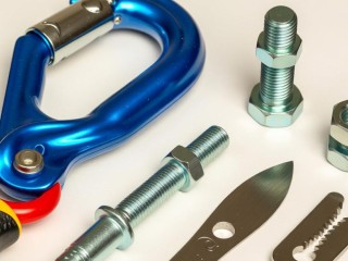 吊篮尖头插销安装步骤详解？