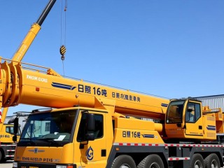 日照16吨吊车品牌为何独树一帜？